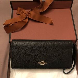 Coach wallet black brand new